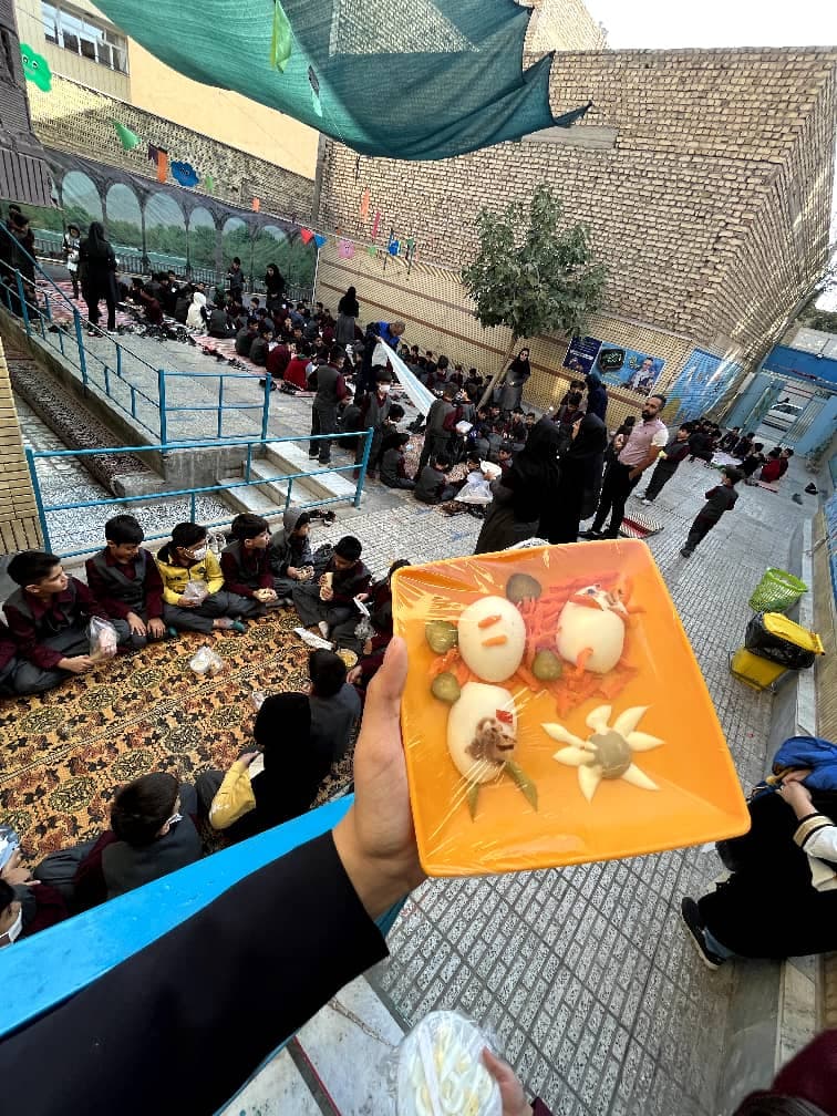 مدرسه ادیب 